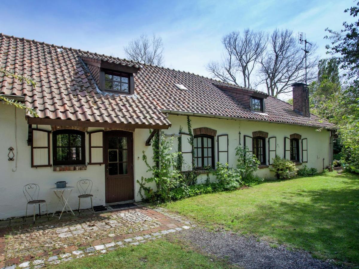 Magnificent Farmhouse In Sint Joost Exteriér fotografie